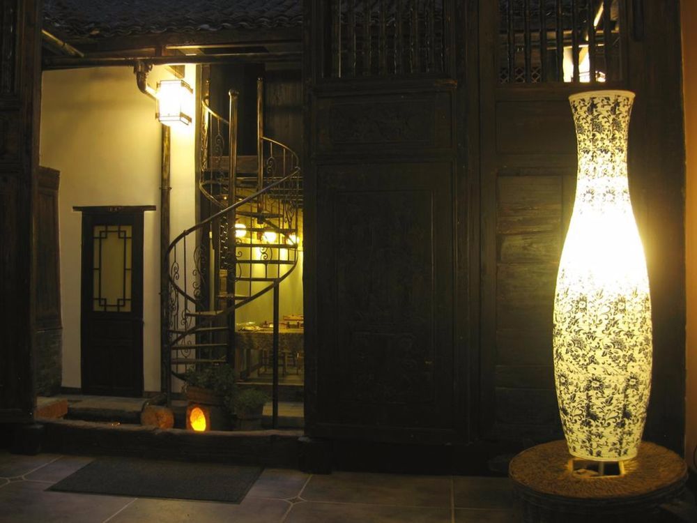 Old Manor House Yangshuo Hotel Exterior photo